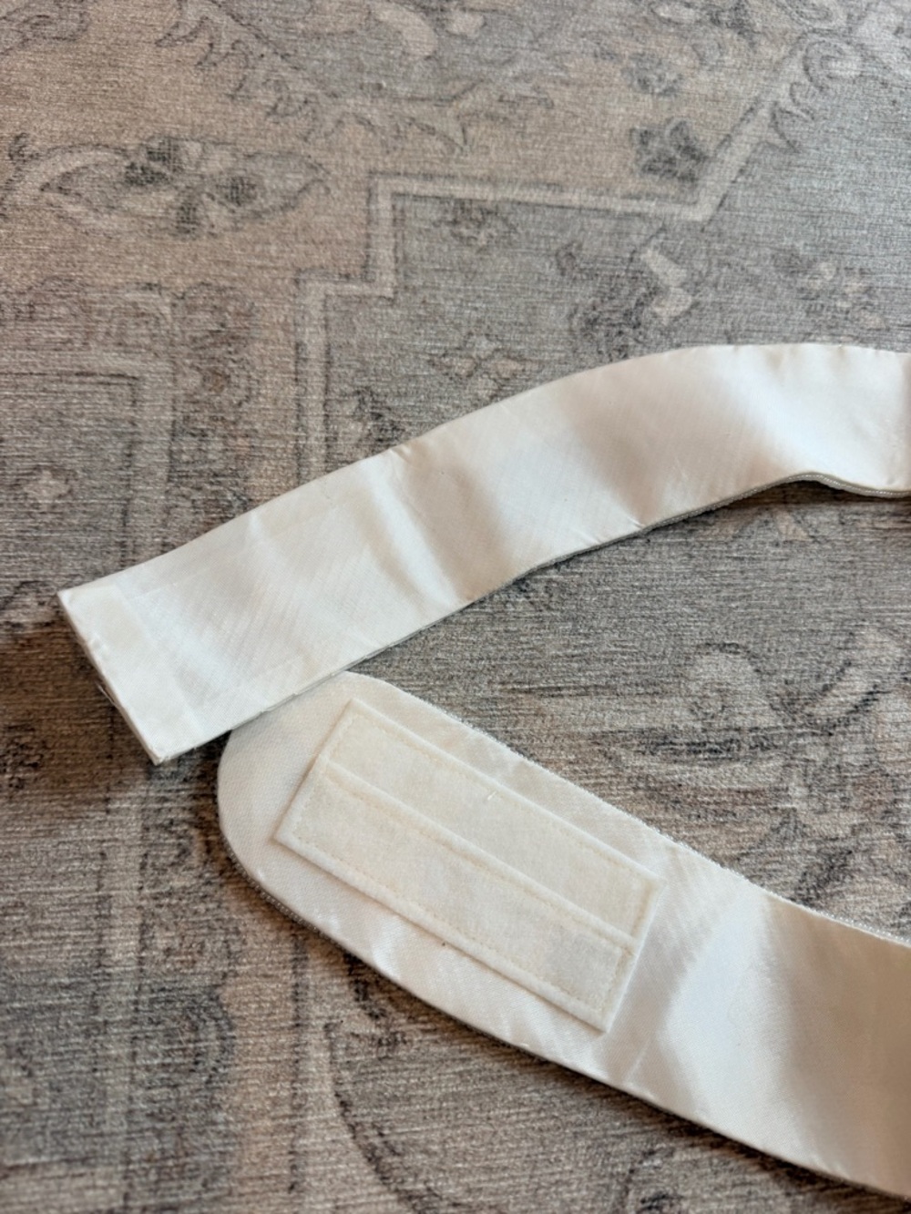 Vintage Ivory Hand Beaded silk Ivory Wedding Dress Bridal Sash Belt. EUC - Picture 3 of 7
